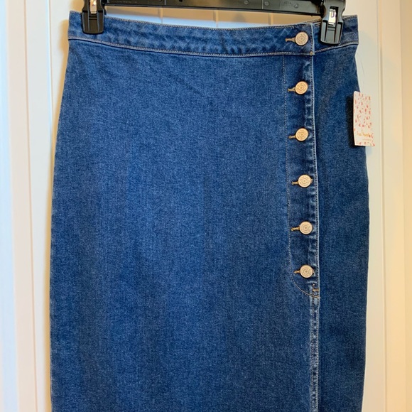 Denim Button-Front Midi Skirt - Blue - Picture 4 of 7